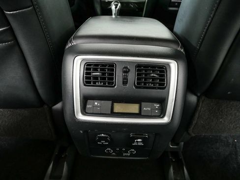 Used 2019 INFINITI QX60 Luxe w/ Essential Package FWD image 18