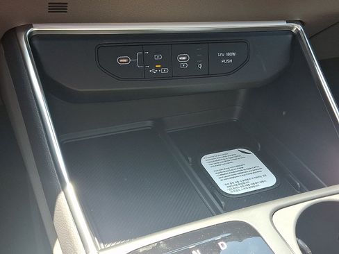 New 2026 Kia Carnival SX FWD image 16