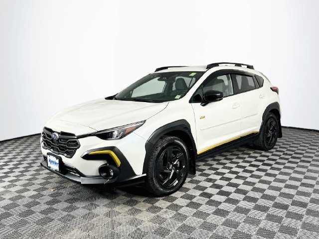 Used 2024 Subaru Crosstrek 2.5i Sport AWD/4WD image 2