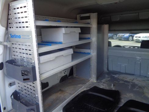 Used 2013 Ford Transit Connect XL FWD image 8