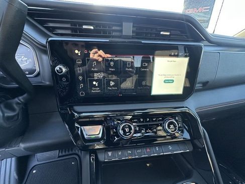 New 2026 GMC Sierra 2500 AT4 w/ AT4 Premium Plus Package image 21