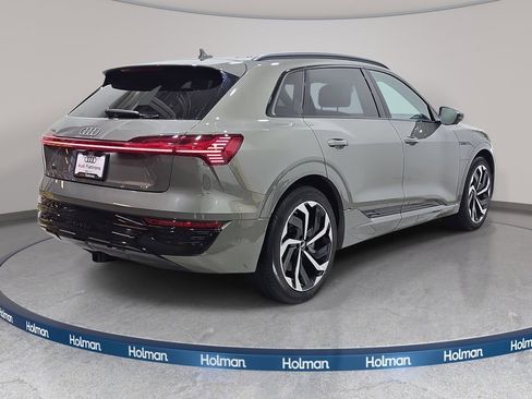 Used 2024 Audi Q8 e-tron Premium Plus w/ Premium Plus Package AWD/4WD image 6