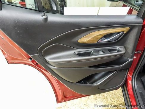 Certified 2020 GMC Terrain SLE image 18