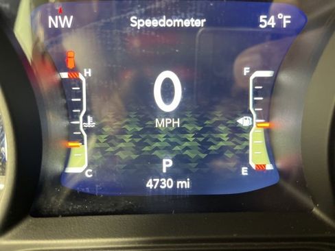 Used 2024 Jeep Wrangler Sahara w/ Technology Group image 29