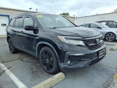 Used 2020 Honda Pilot Black Edition image 11