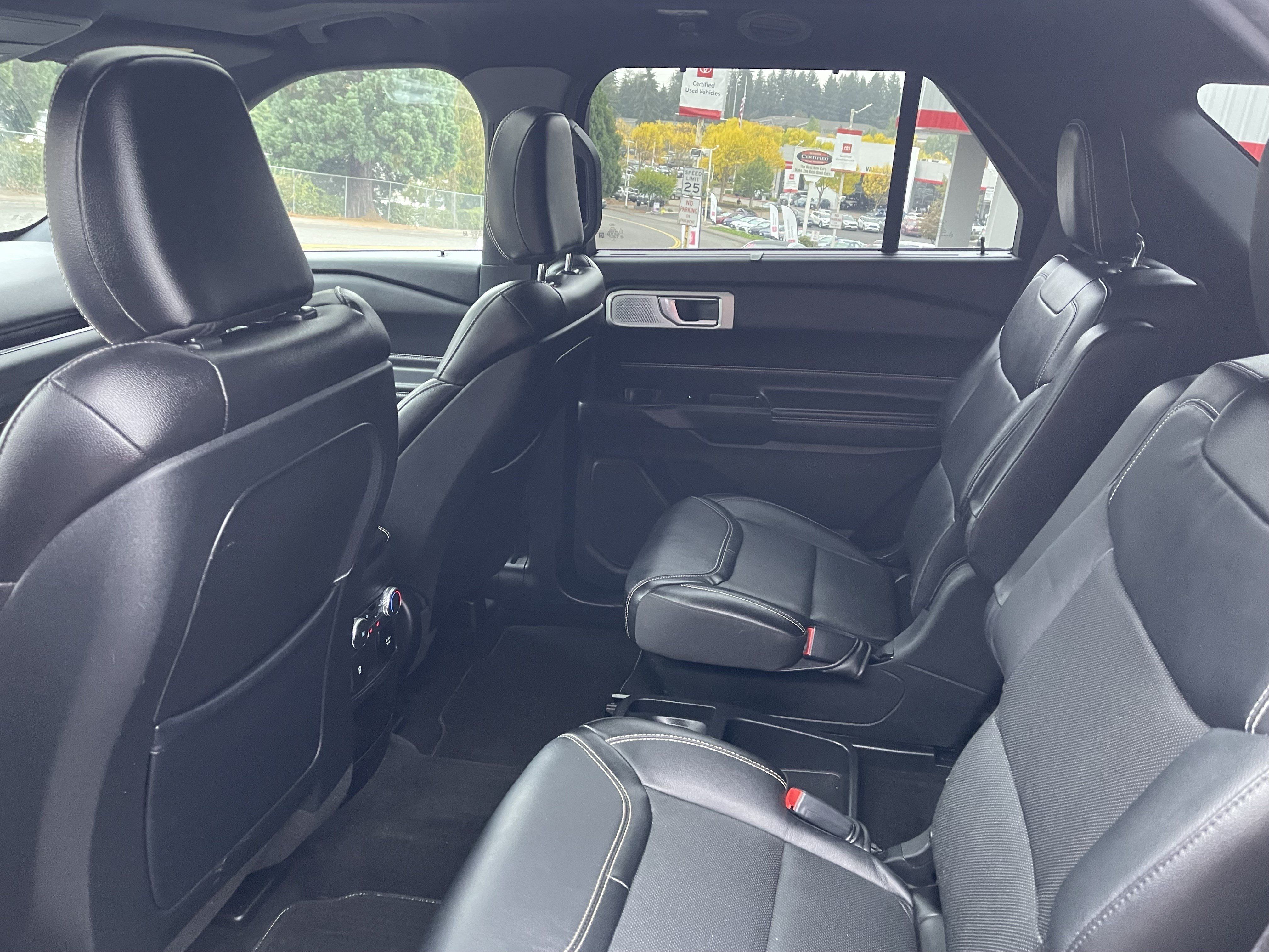 Used 2020 Ford Explorer ST w/ ST Street Pack AWD/4WD image 13