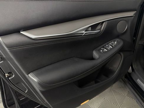 Used 2023 INFINITI QX55 Luxe w/ Cargo Package image 23