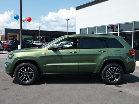 Certified 2021 Jeep Grand Cherokee Trailhawk w/ Trailhawk Luxury Group AWD/4WD image 9