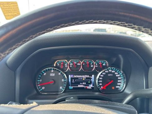 Used 2018 Chevrolet Silverado 1500 LT w/ Texas Edition image 18