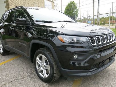 Used 2024 Jeep Compass Latitude