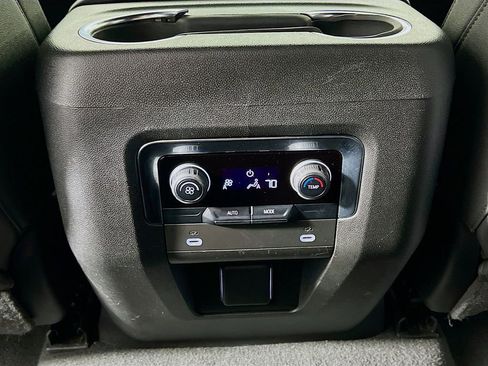 Used 2023 Chevrolet Tahoe LT AWD/4WD image 26