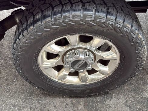 Used 2011 Ford F250 Lariat w/ Lariat Ultimate Pkg image 14