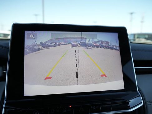 Used 2022 Jeep Compass Limited image 38