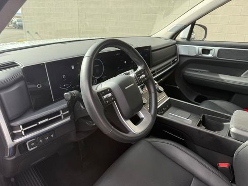 Used 2025 Hyundai Santa Fe Limited image 20