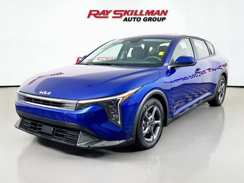 Used 2025 Kia K4 FWD image 3