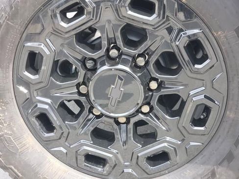 New 2026 Chevrolet Silverado 2500 LT w/ All Star Edition AWD/4WD image 10