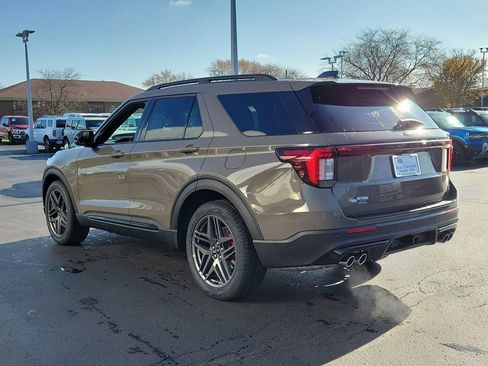 New 2026 Ford Explorer ST w/ Sun And Sound Package image 6