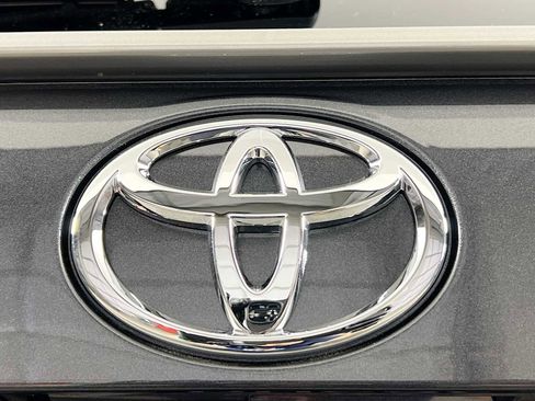 New 2025 Toyota RAV4 Limited image 19