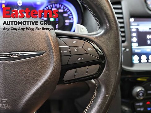 Used 2020 Chrysler 300 S image 16