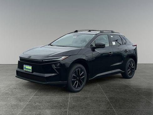 New 2026 Toyota bZ FWD image 3