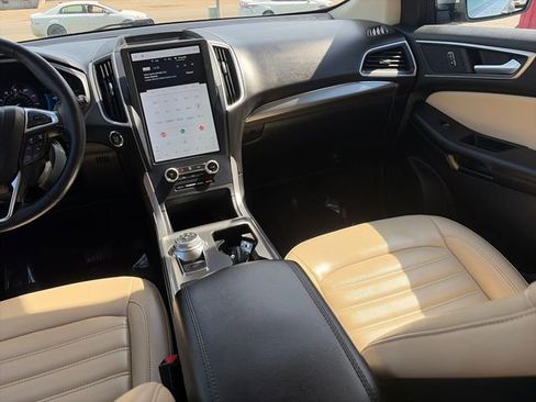 Used 2022 Ford Edge SEL AWD/4WD image 32