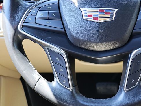 Used 2019 Cadillac XT5 Luxury FWD image 55