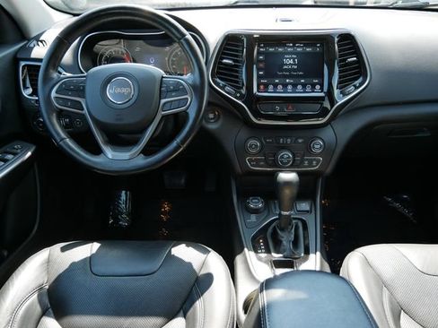 Used 2020 Jeep Cherokee Limited AWD/4WD image 13