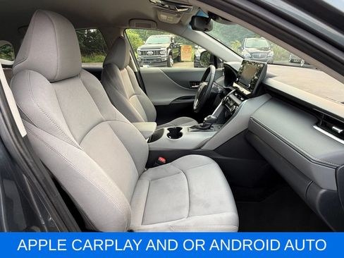 Used 2022 Toyota Venza LE AWD/4WD image 20