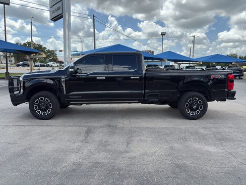 Used 2024 Ford F350 Platinum w/ FX4 Off-Road Package AWD/4WD image 8