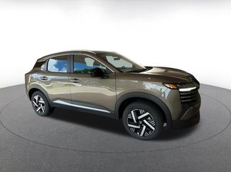 Used 2026 Nissan Kicks SV w/ Cold Weather Package FWD video 2