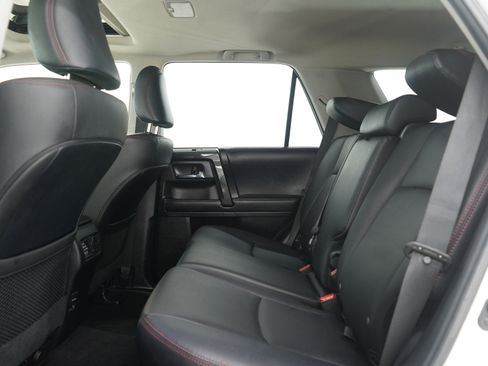 Used 2019 Toyota 4Runner TRD Off-Road Premium image 17