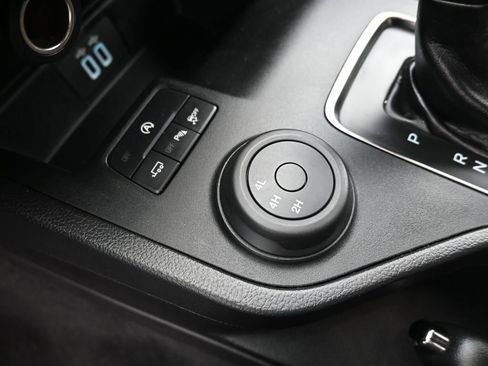 Used 2019 Ford Ranger XLT w/ Equipment Group 302A Luxury image 23