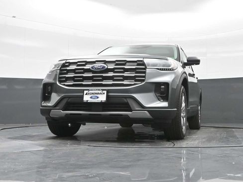 New 2026 Ford Explorer Active w/ Active Comfort Package image 20