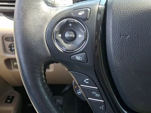 Used 2017 Honda Pilot Elite image 24