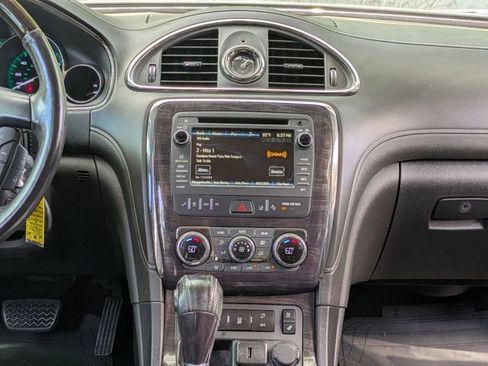 Used 2016 Buick Enclave Premium image 16