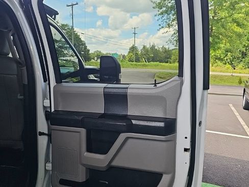 Used 2019 Ford F250 XL w/ Power Equipment Group AWD/4WD image 23