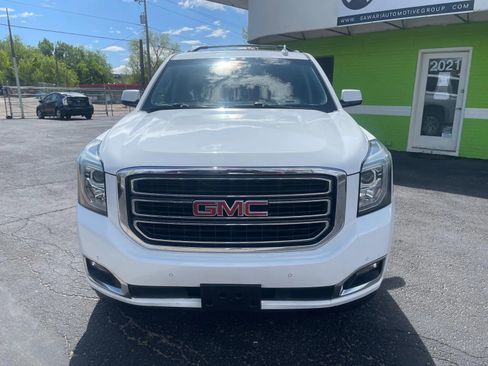Used 2019 GMC Yukon XL SLT AWD/4WD image 3