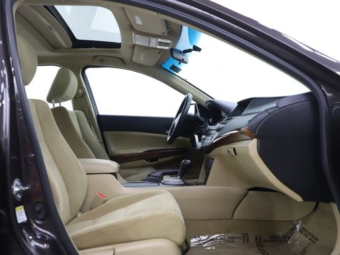 Used 2011 Honda Accord EX image 11
