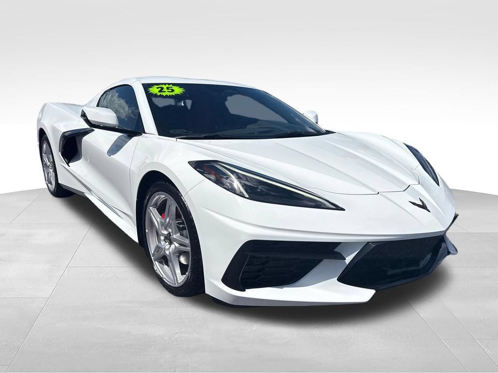 Used 2025 Chevrolet Corvette Stingray Coupe w/ 1LT RWD image 8