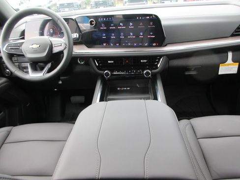 New 2026 Chevrolet Tahoe LT w/ Comfort Package AWD/4WD image 17
