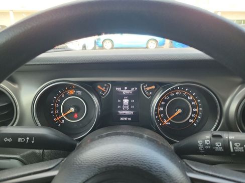 Used 2023 Jeep Wrangler Sport AWD/4WD image 17