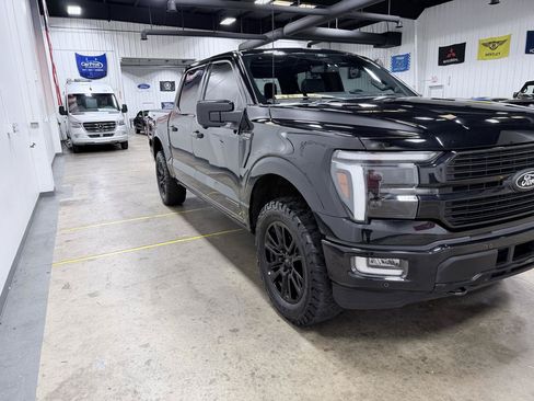 Used 2024 Ford F150 Platinum w/ Equipment Group 702A High AWD/4WD image 18