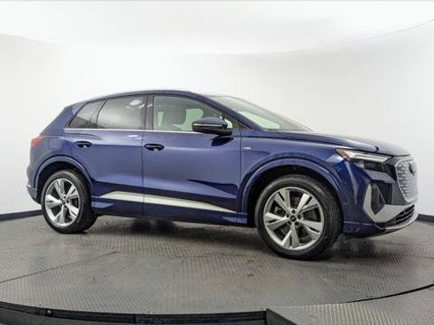 Used 2023 Audi Q4 e-tron Premium Plus w/ Premium Plus AWD/4WD image 11