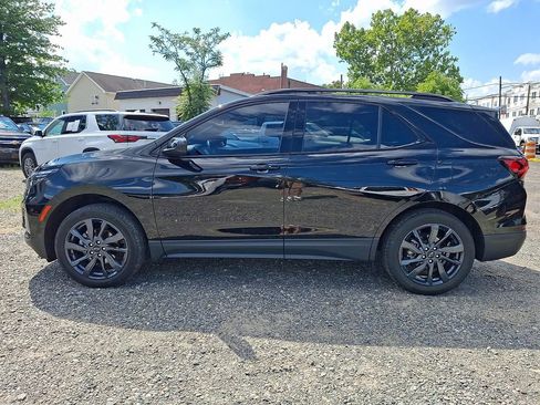 Used 2023 Chevrolet Equinox RS AWD/4WD image 4