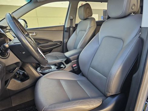 Used 2017 Hyundai Santa Fe Limited FWD image 9