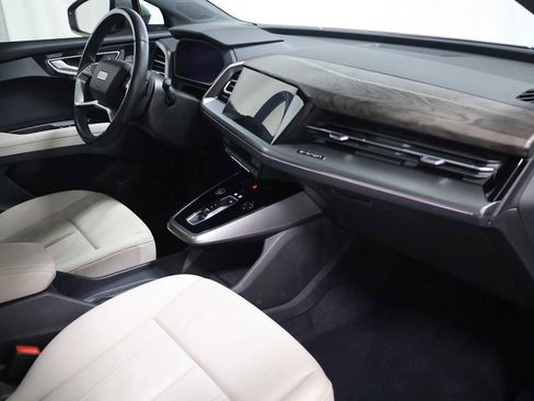 Used 2023 Audi Q4 e-tron Premium Plus image 6