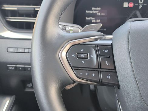 Used 2025 Lexus GX 550 w/ Accessory Package (2T) AWD/4WD image 14