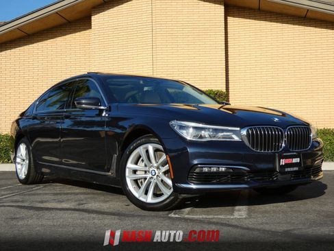 Used 2016 BMW 750i xDrive AWD/4WD image 5
