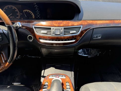 Used 2009 Mercedes-Benz S 550 image 16