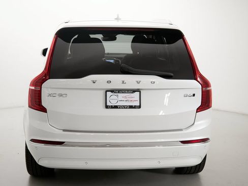 Certified 2024 Volvo XC90 B6 Ultimate AWD/4WD image 8